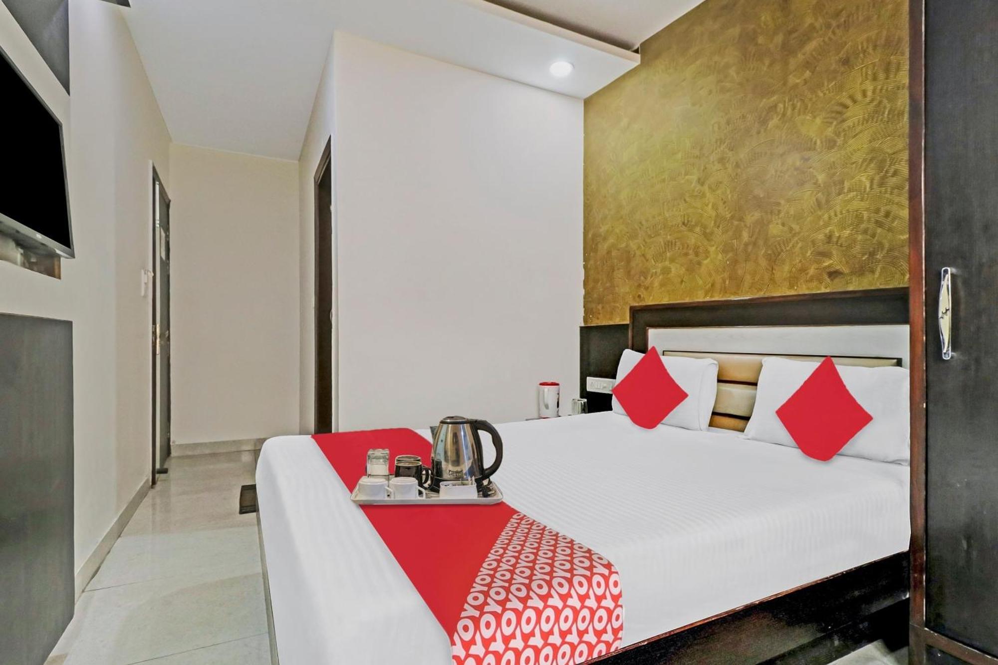 Oyo Hotel Stay House New Delhi Extérieur photo